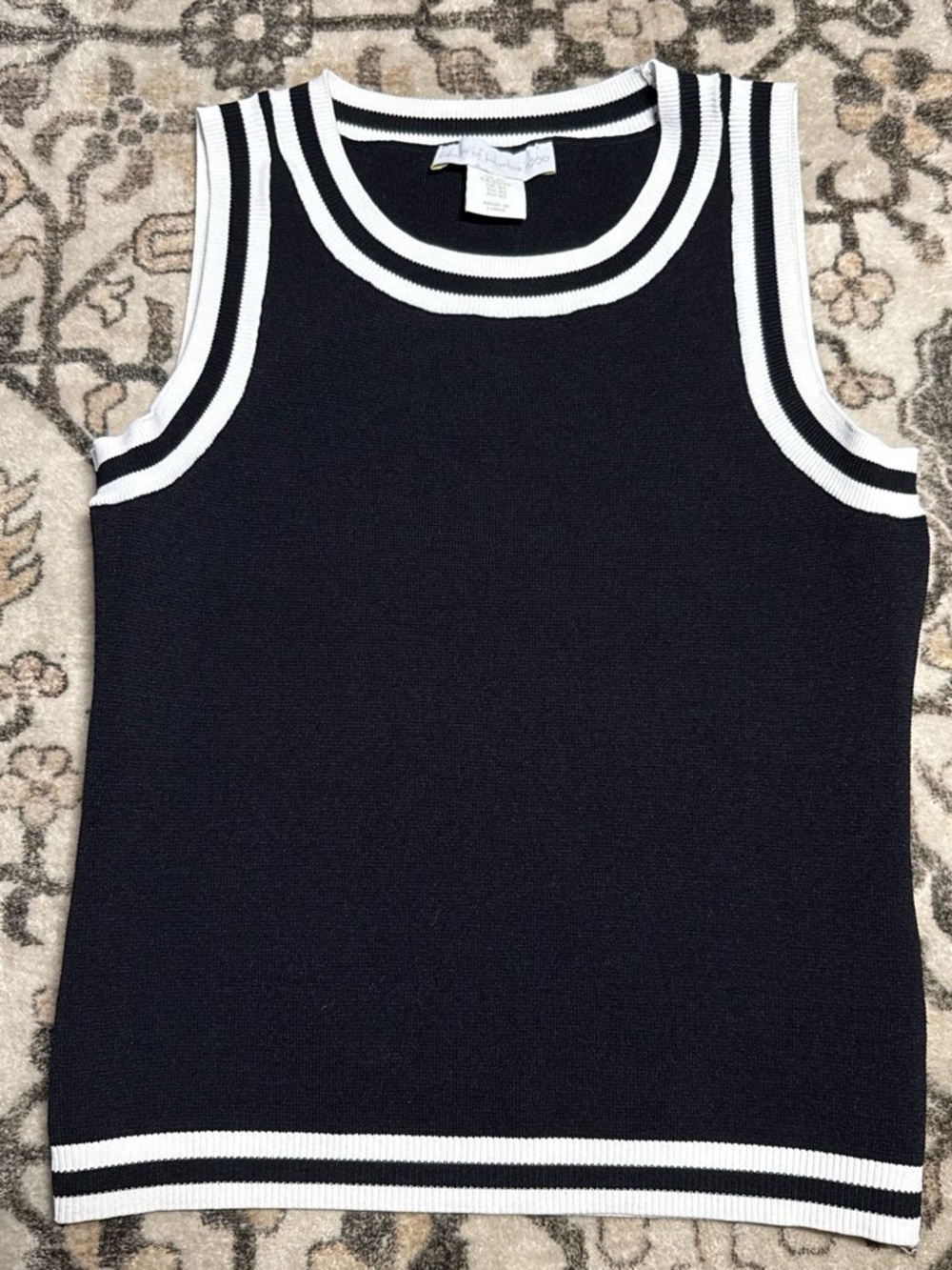 House of Harlow 1960 Black and White Sleeveless Knit Tank